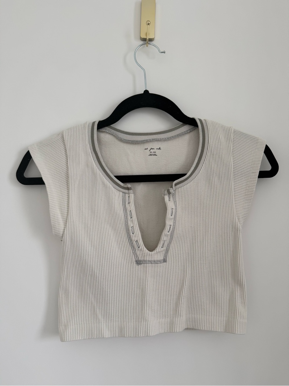 Urban Outfitters Out From Under Go For Gold Seamless Crop Top (Size M/L)